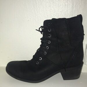 Teva Anaya Lace-Up Black Ankle Boots 8.5